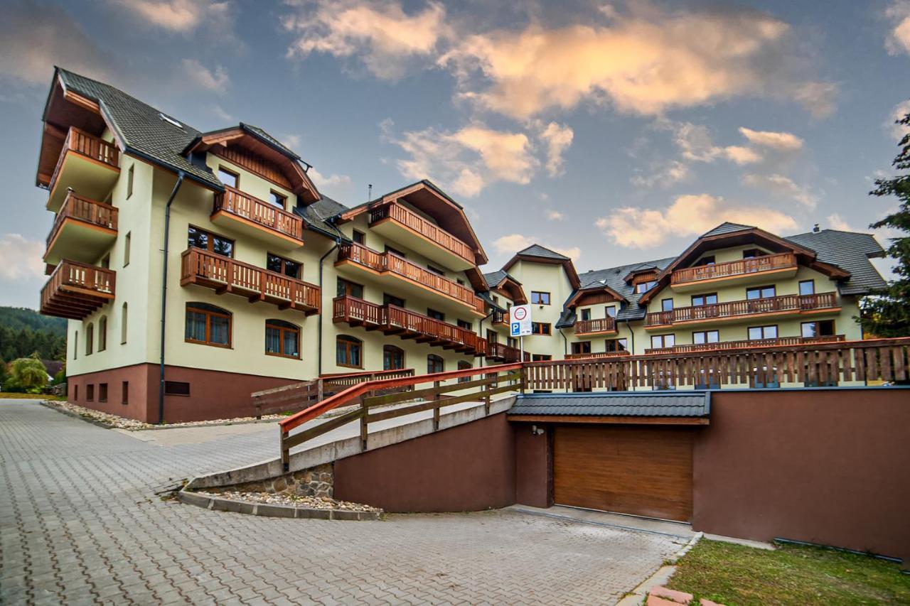 Apartman Tulanie 62 Kamzik Donovaly 2 Izbovy Mezonet Deluxe Parkovanie V Podzemnej Garazi Zdarma Εξωτερικό φωτογραφία