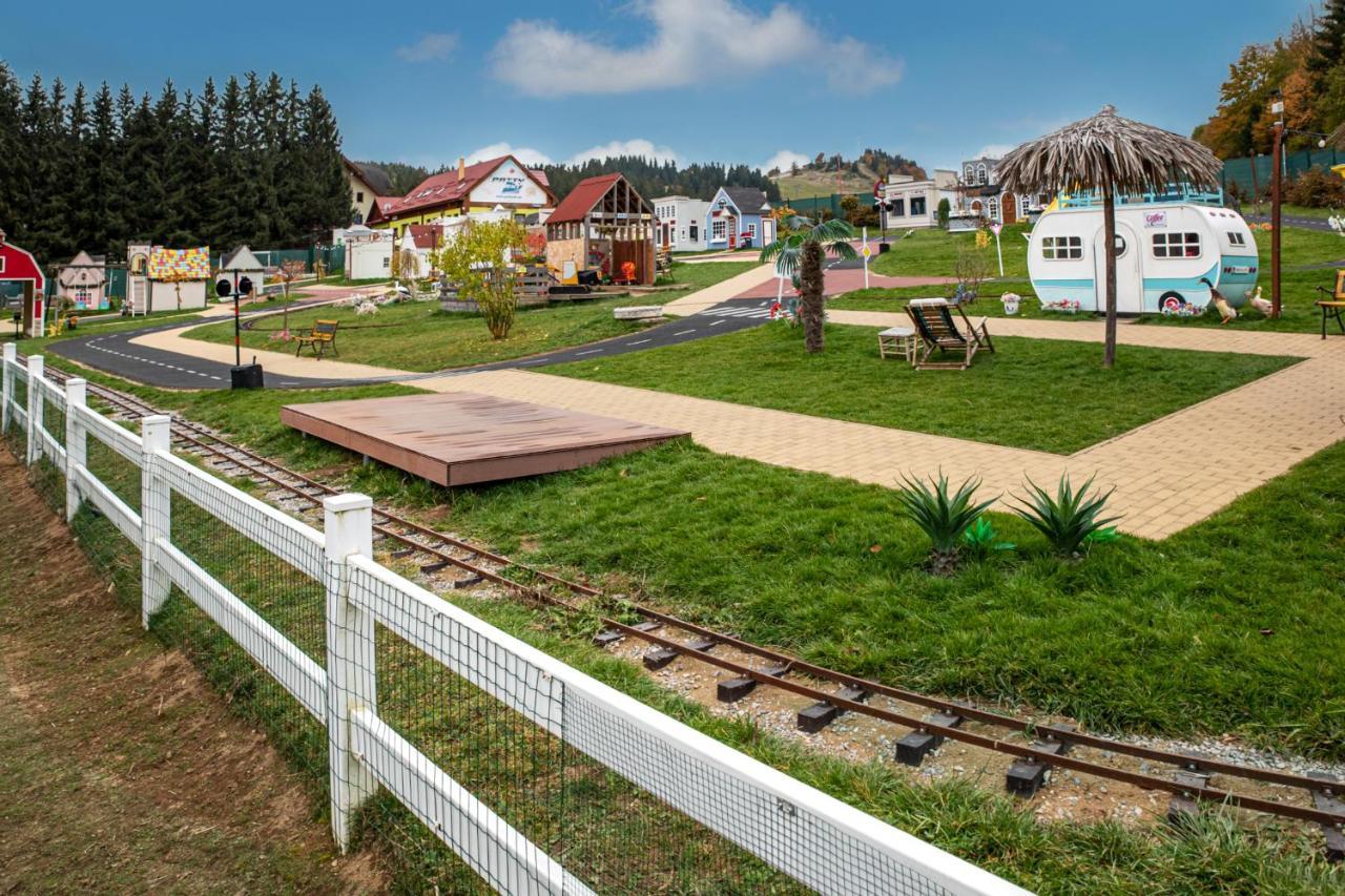 Apartman Tulanie 62 Kamzik Donovaly 2 Izbovy Mezonet Deluxe Parkovanie V Podzemnej Garazi Zdarma Εξωτερικό φωτογραφία